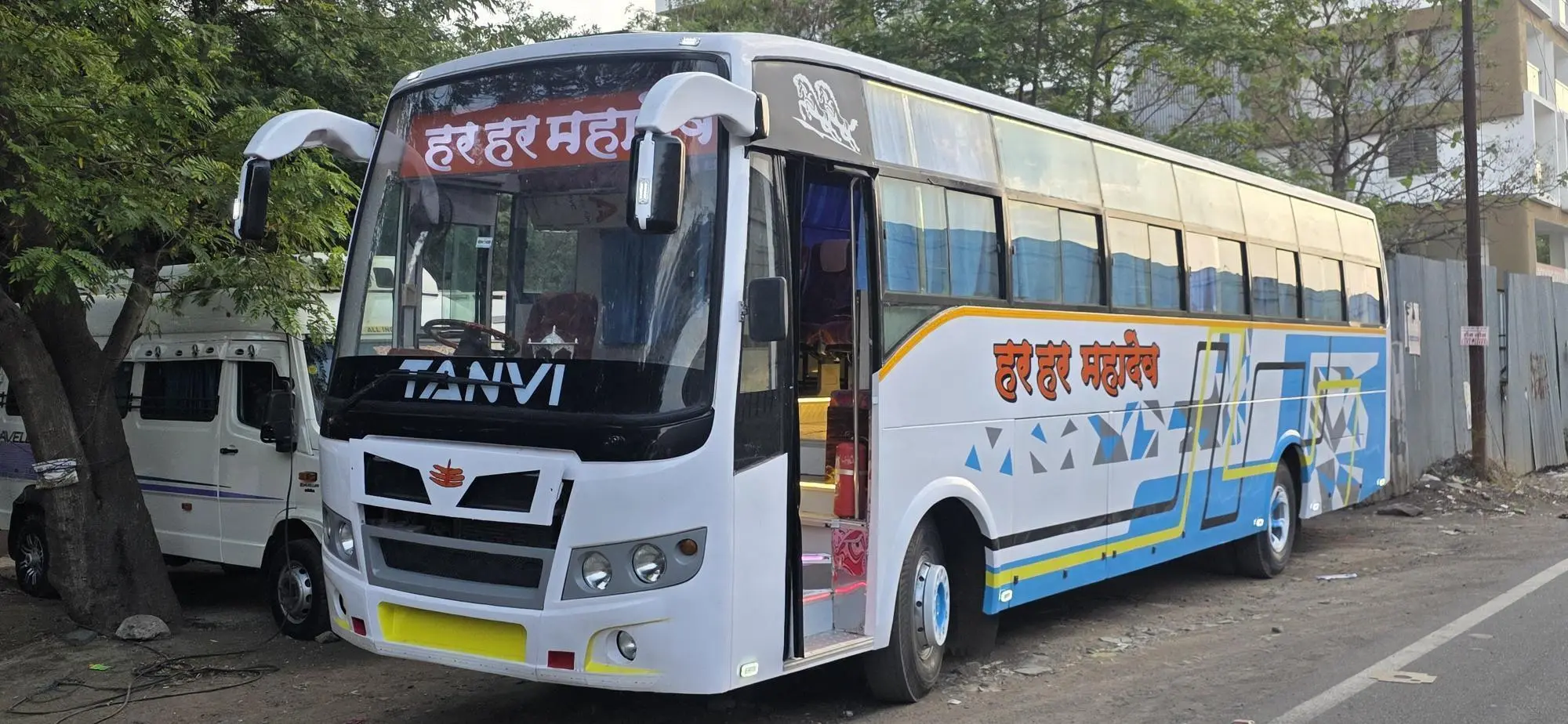 Non-AC Bus (49 Seater)